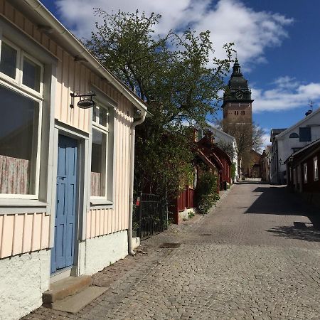 Pensionat Gyllenhjelmsgatan Strängnäs المظهر الخارجي الصورة